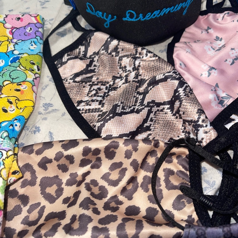 Colorful Patterned Face Masks Collection - Picture 6 of 8